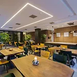 Park Plazza 4* Korce