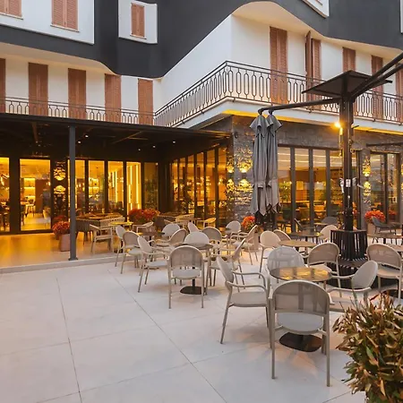Otel Park Plazza Görice