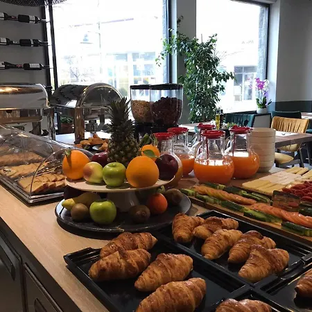 Park Plazza 호텔 4*