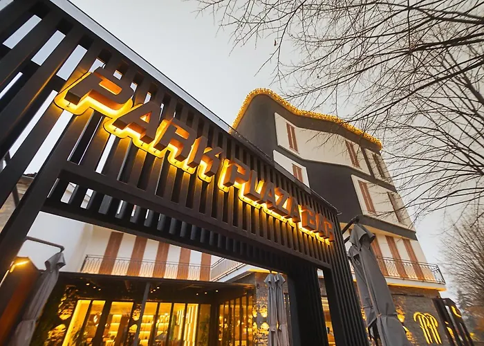 Park Plazza 4* 科尔察