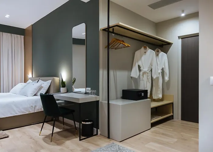 Park Plazza Hotel 4*