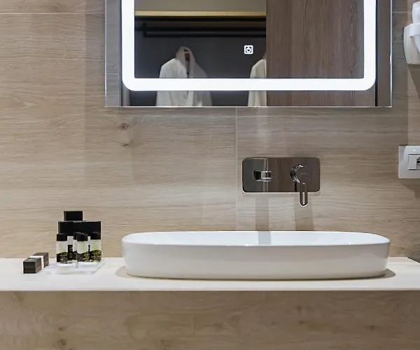 Park Plazza 科尔察